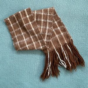 NWOT Brown/White Plaid Scarf